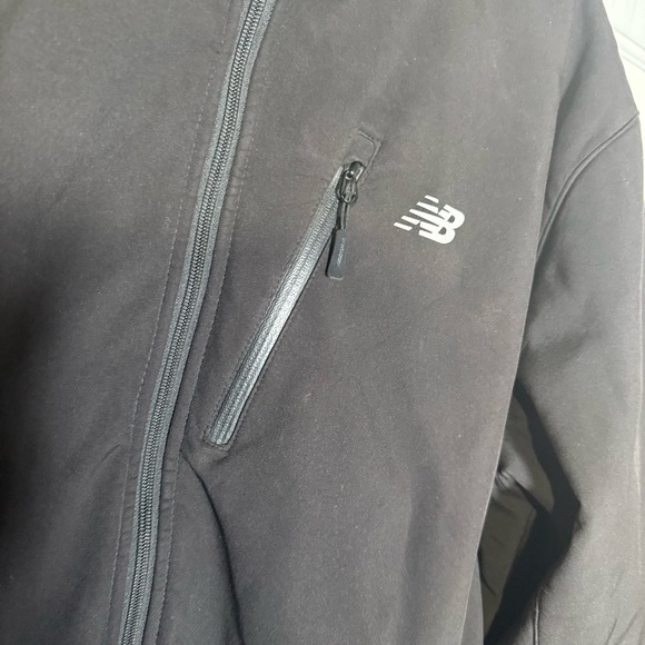 New Balance 2-in-1 Windbreaker and Fleece Jacket Black Size XL Full Zip - Picture 5 of 9
